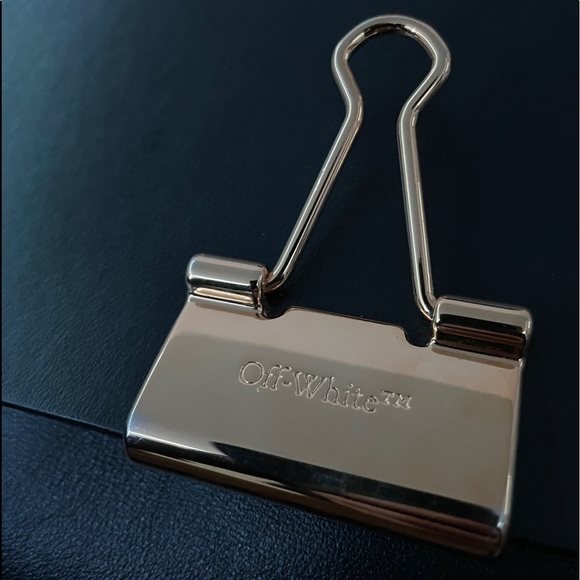 Off-white binder clip shoulder and hand bag🚧 - Picture 2 of 3